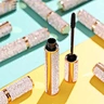 mascara